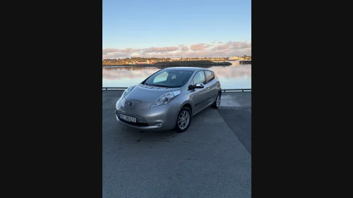 NISSAN LEAF Acenta