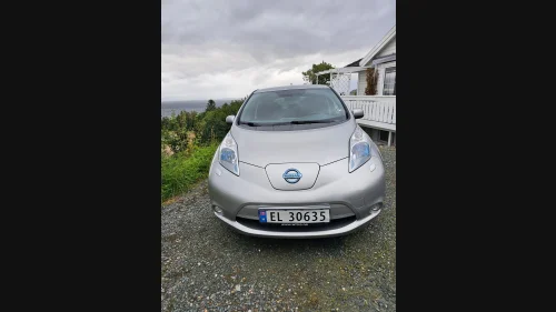 NISSAN LEAF Acenta
