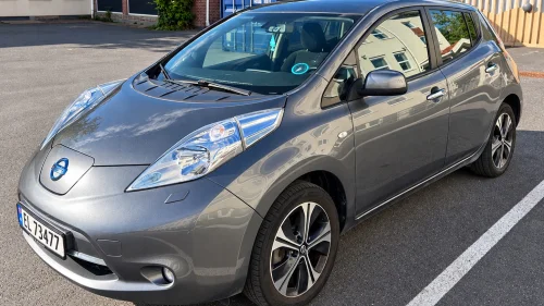 NISSAN LEAF Batteri 10/12 // Historikk //
