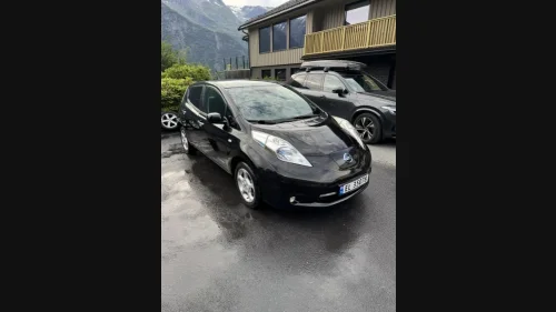 NISSAN LEAF Acenta