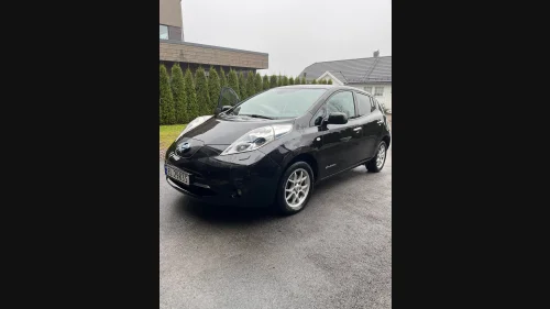 NISSAN LEAF EU-godkjent til 03/28, nye bremser 10/12 batteristreker