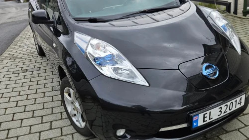 NISSAN LEAF Tekna