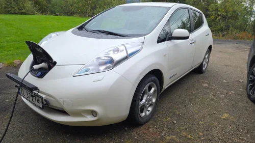 NISSAN LEAF SV