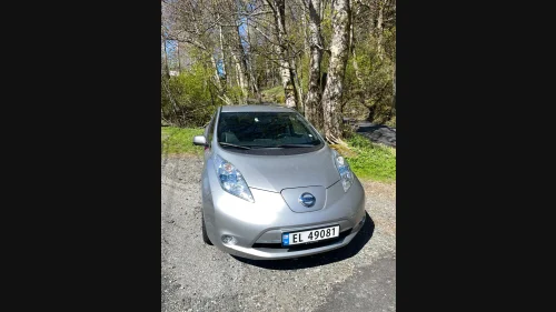 NISSAN LEAF Tekna (K)