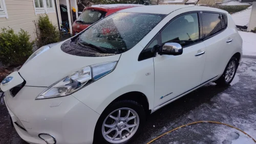 NISSAN LEAF Tekna