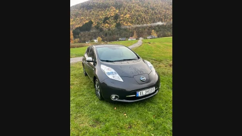 NISSAN LEAF Tekna