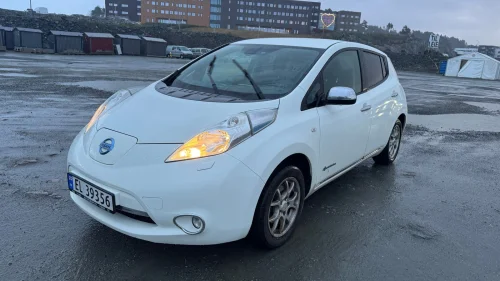 NISSAN LEAF Acenta