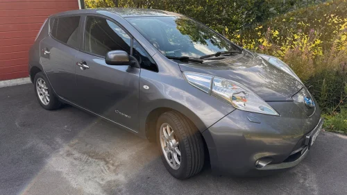 NISSAN LEAF Acenta