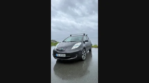 NISSAN LEAF Tekna