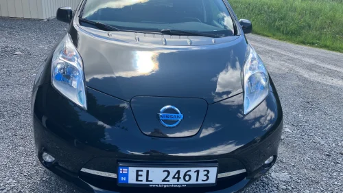 NISSAN - Acenta