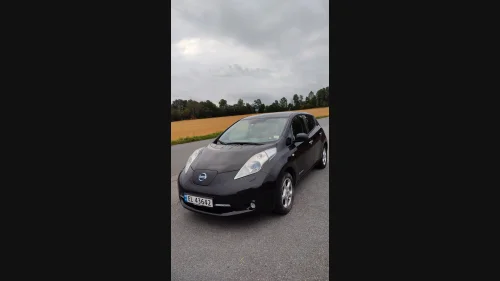 NISSAN LEAF ZE0