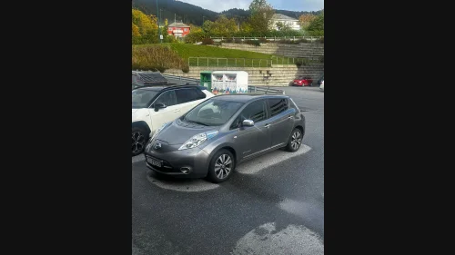 NISSAN LEAF Tekna (K)