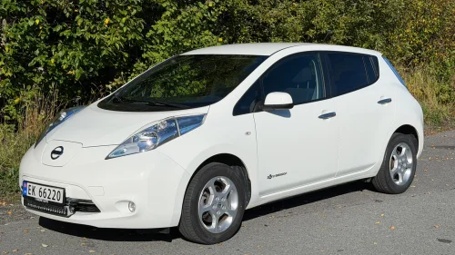 NISSAN LEAF Acenta