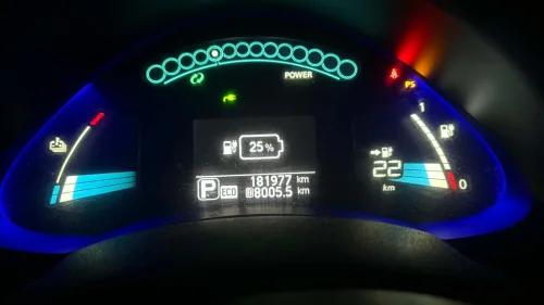 NISSAN LEAF Tekna