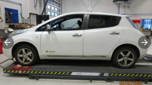 NISSAN LEAF Tekna