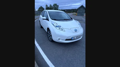 NISSAN LEAF Tekna, 11/12 streker/Eu2028/nye bremser