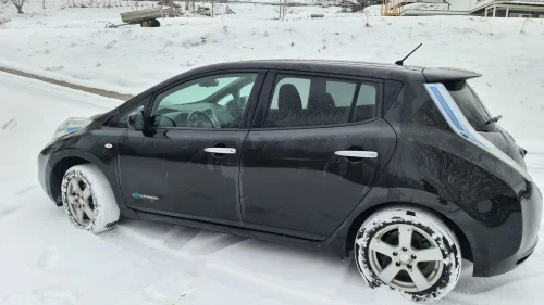 NISSAN LEAF Tekna
