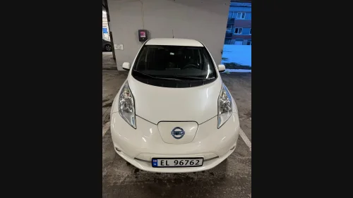 NISSAN LEAF Acenta