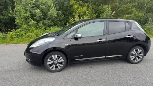 NISSAN LEAF Tekna, batteri 11/12, 8 x dekk, EU 31.05.2028