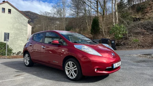 NISSAN LEAF ZE0