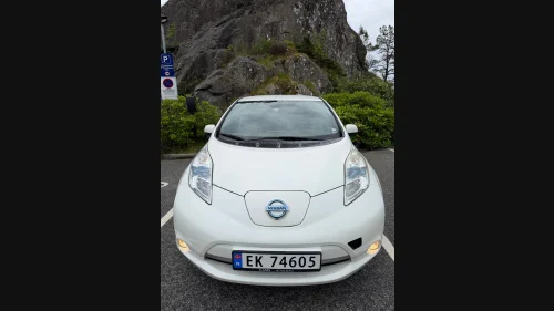 NISSAN LEAF Acenta
