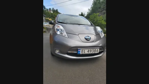 NISSAN LEAF Tekna (K)