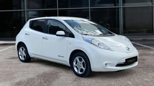 NISSAN LEAF Outlet/R-kam/S+V/EU-OK/Varme Sete/Varme Ratt/ NY EU!++