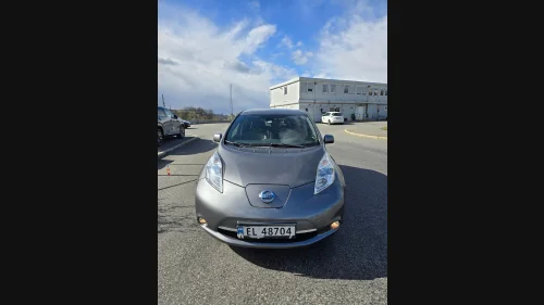NISSAN LEAF Acenta