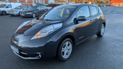 NISSAN LEAF Acenta