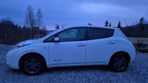 NISSAN LEAF Zeo