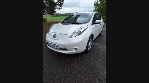 NISSAN LEAF Acenta