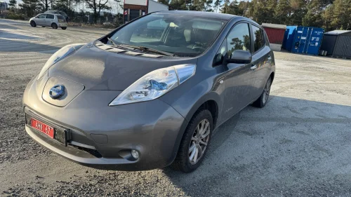 NISSAN LEAF Tekna,Outlet