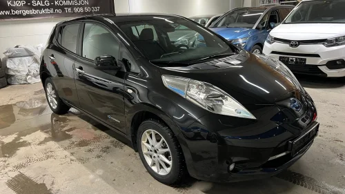 NISSAN LEAF kun 53000 12/12 batteri km EU 2028 Meget pen Serv h