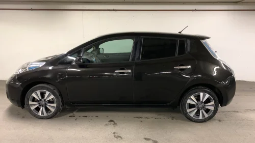 NISSAN LEAF Tekna