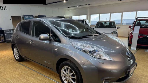 NISSAN LEAF Tekna bose 360  kamera