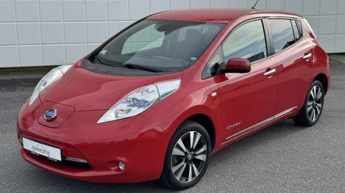 NISSAN LEAF Tekna Skinn Navi RKamera Bose Toppmodell Eu til 03/27