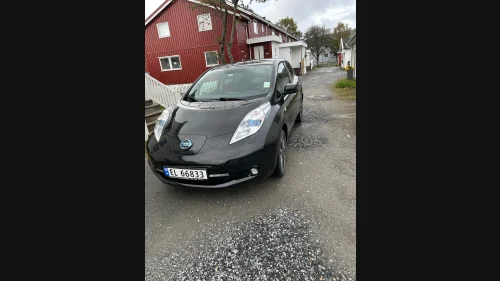 NISSAN LEAF