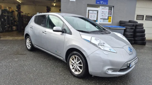 NISSAN LEAF Eu til Sept 2026-Bare 68000 km-129 km kjørelengde-Aut.
