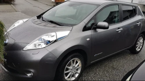 NISSAN LEAF Tekna