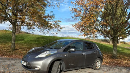 NISSAN LEAF Acenta