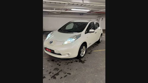 NISSAN LEAF TEKNA/BOSE/SKINN/360 KAM/OPPVARMET RATT/FIN KM/EU OK+++