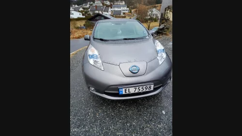 NISSAN LEAF Tekna (K)