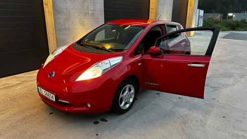 NISSAN LEAF Acenta 12/12 Streker
