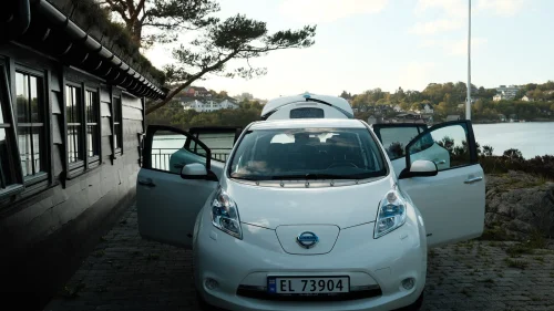 NISSAN LEAF Tekna (K)