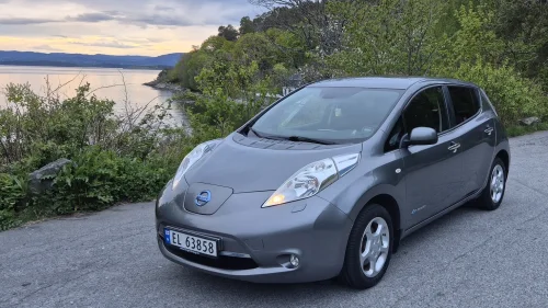 NISSAN LEAF Acenta