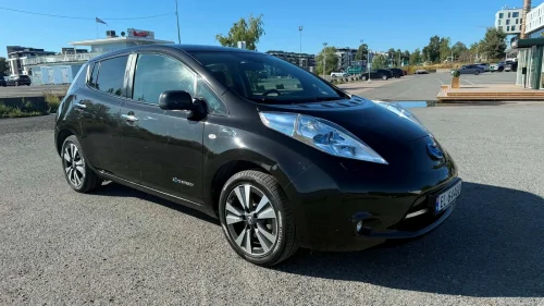 NISSAN LEAF 30 kWh, Navi, 360-kamera, Cruise