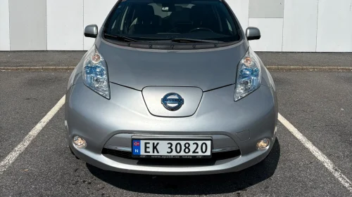NISSAN Leaf Tekna