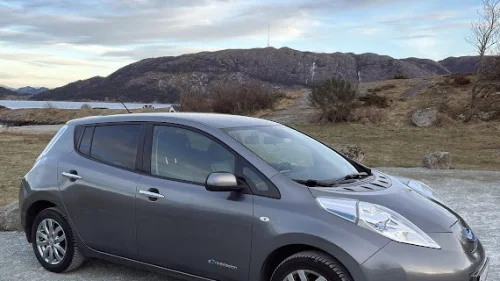 NISSAN Leaf Tekna