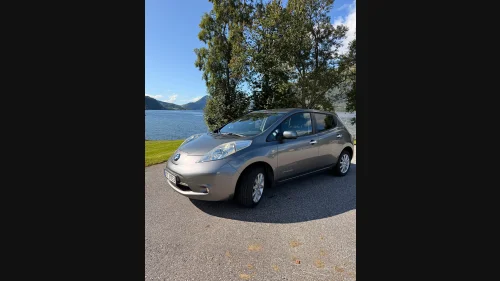 NISSAN Leaf Tekna (K)