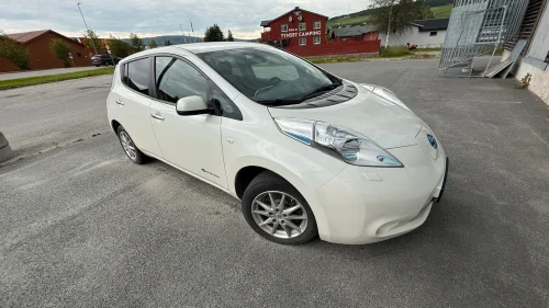 NISSAN Leaf 24kw, lav km, eu godkjent til 2027